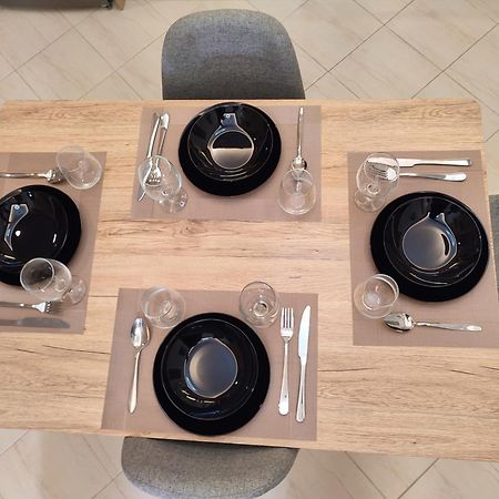 גולם Bp Beach Apartments מראה חיצוני תמונה