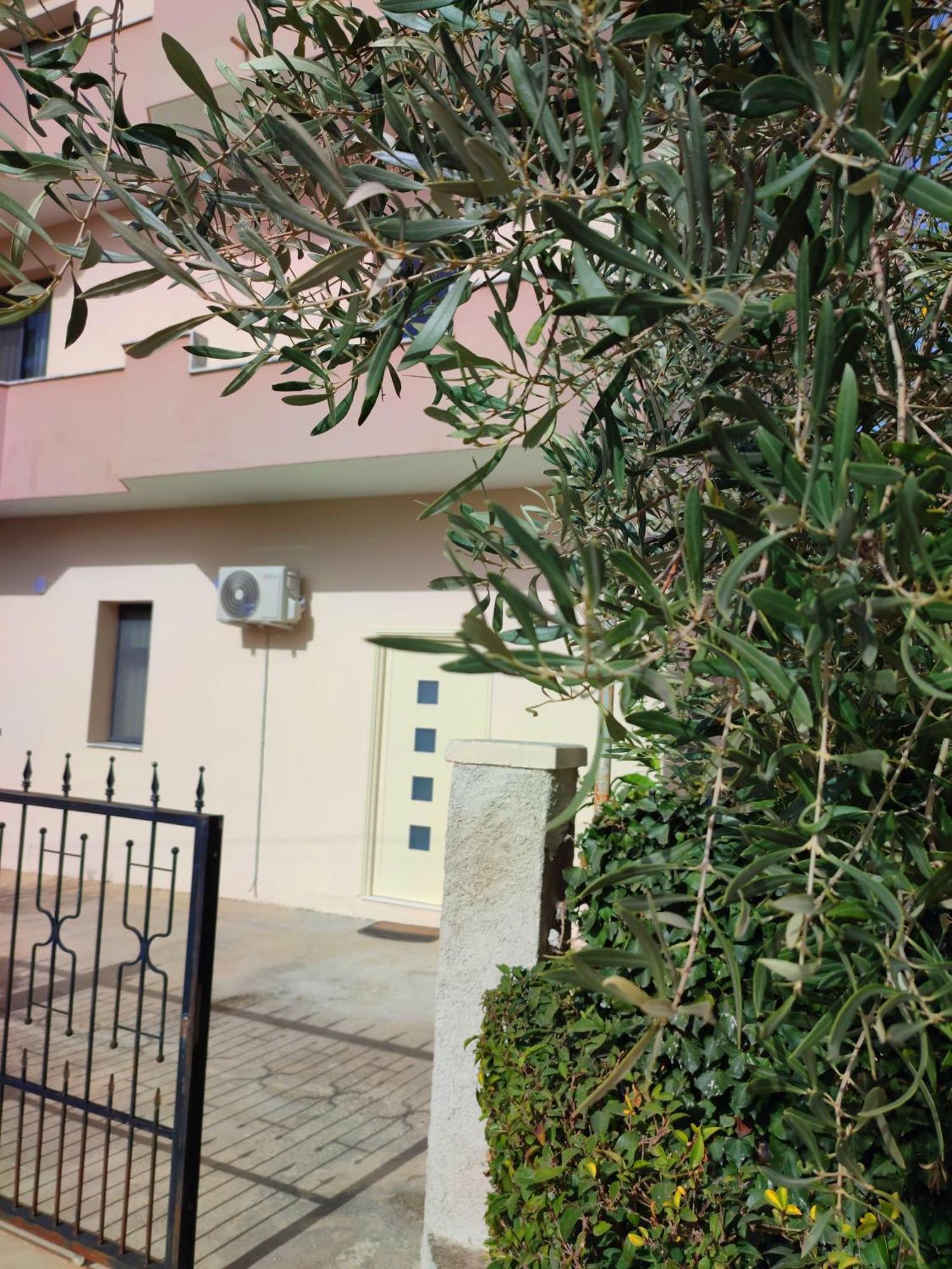 גולם Bp Beach Apartments מראה חיצוני תמונה